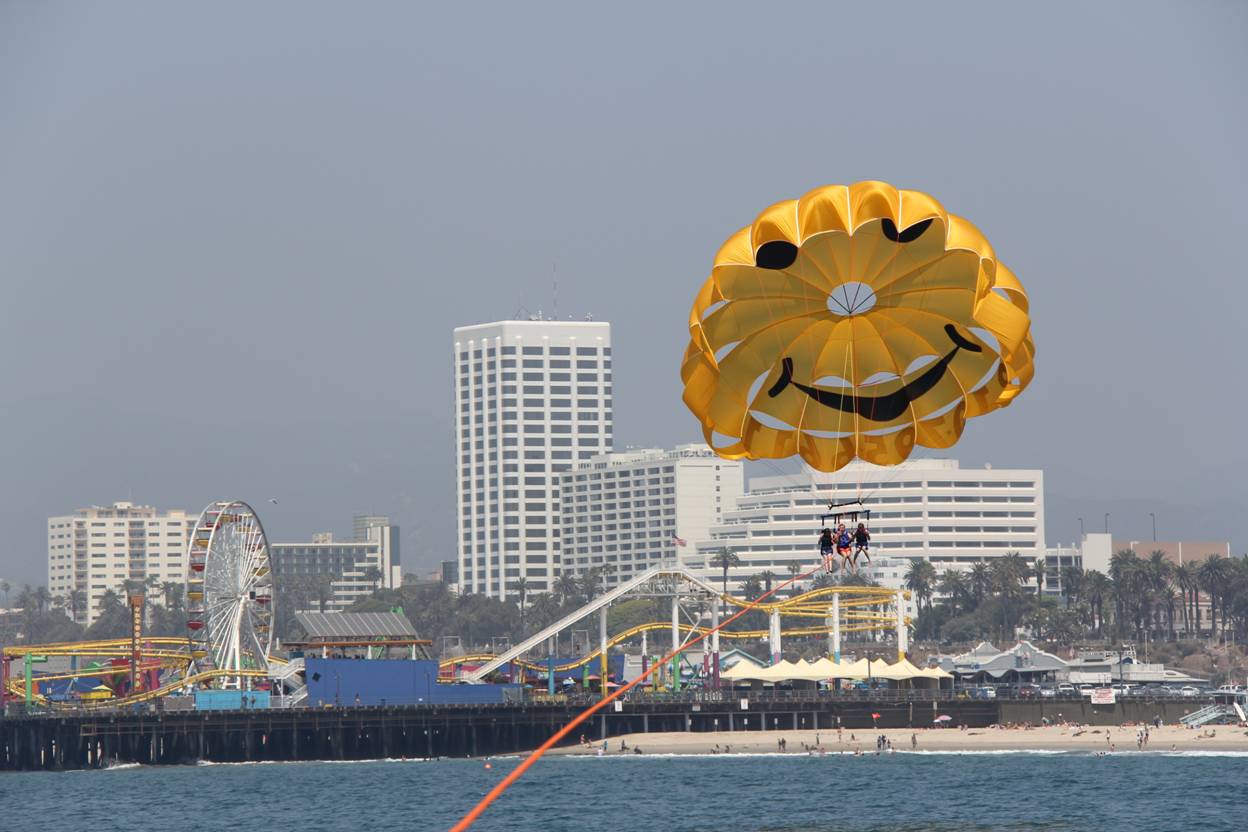 parasailing at Santa Monica