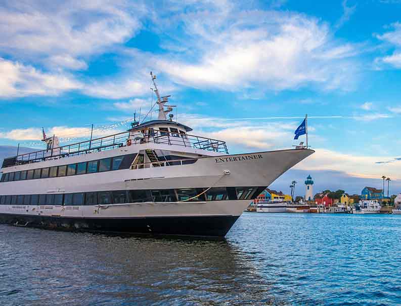 hornblower dining cruise ship